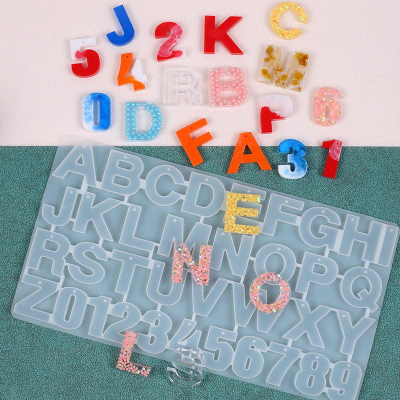 Letter Number Keychain Silicon – Gold Foil Flakes recenzja i cena